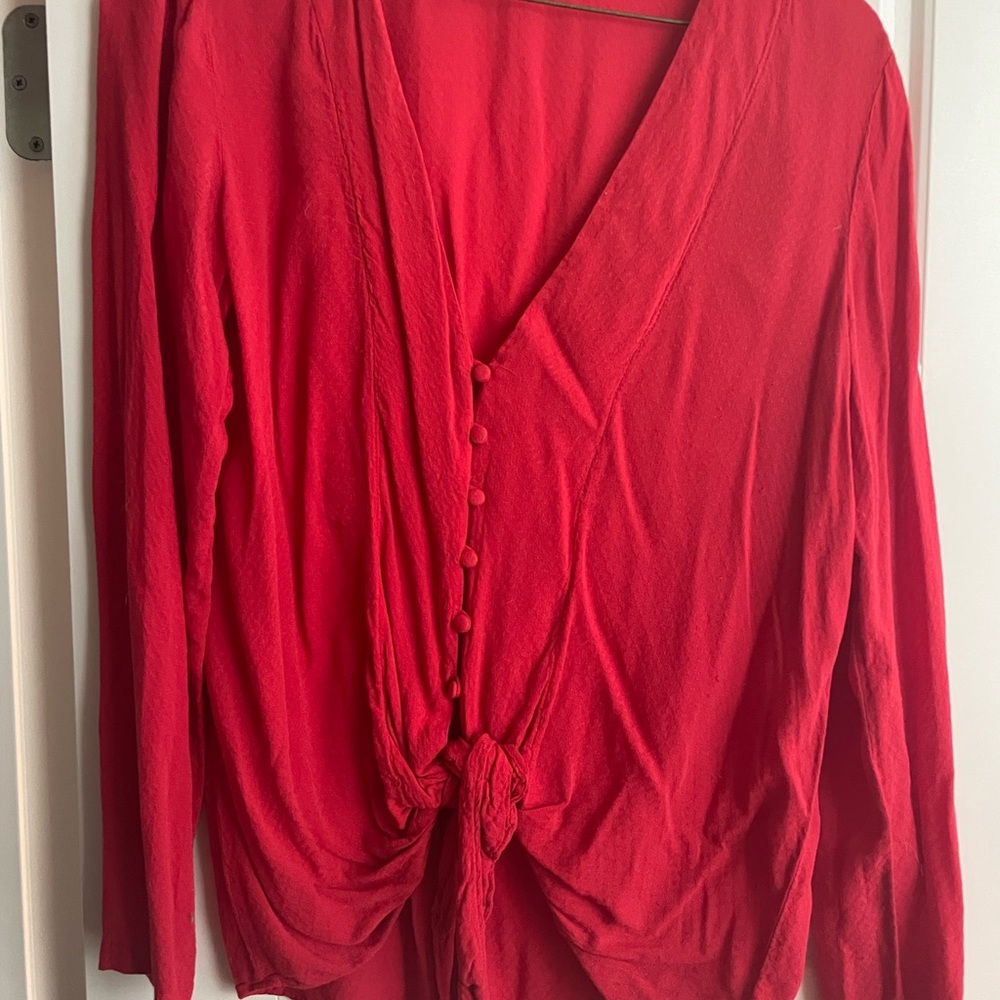 Silence and Noise V-Neck Tie Front top